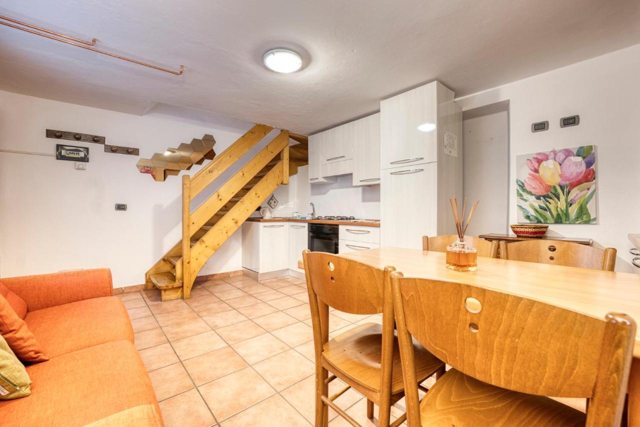 Incanto Walser Apartments Ronco Macugnaga Exterior photo