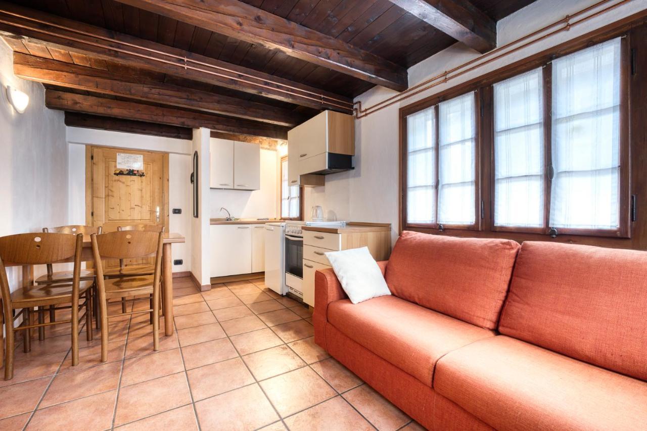 Incanto Walser Apartments Ronco Macugnaga Exterior photo