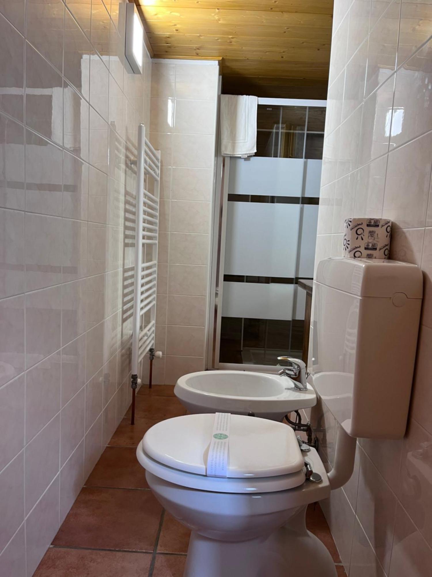 Incanto Walser Apartments Ronco Macugnaga Exterior photo
